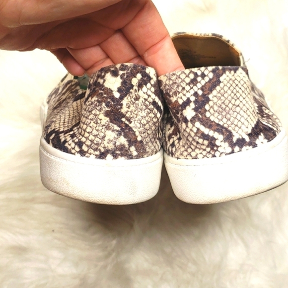 Steve Madden Fayna Snakeskin Print Slip On Sneakers 9 - Picture 12 of 16